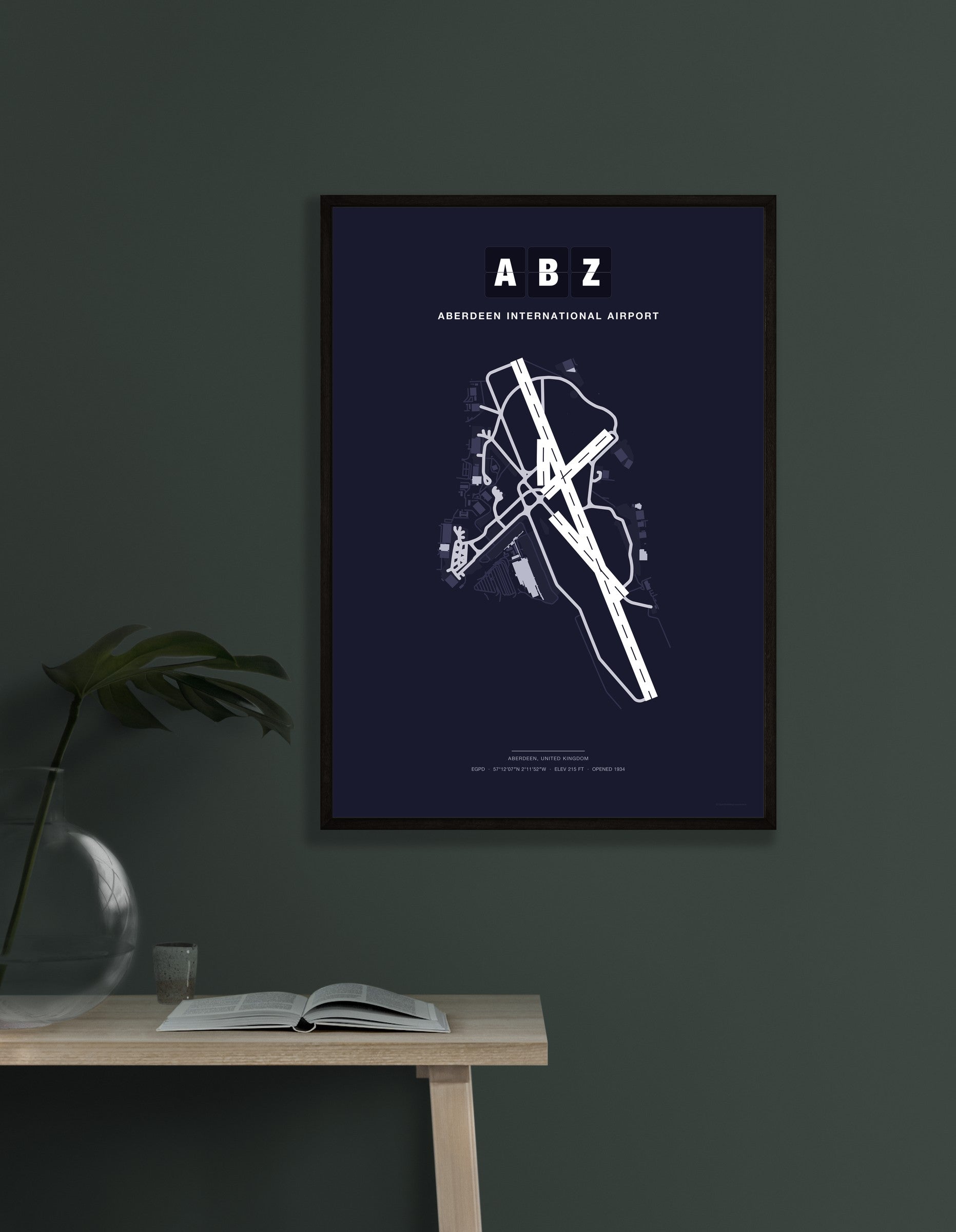 ABZ Aberdeen International Airport map - Dark style