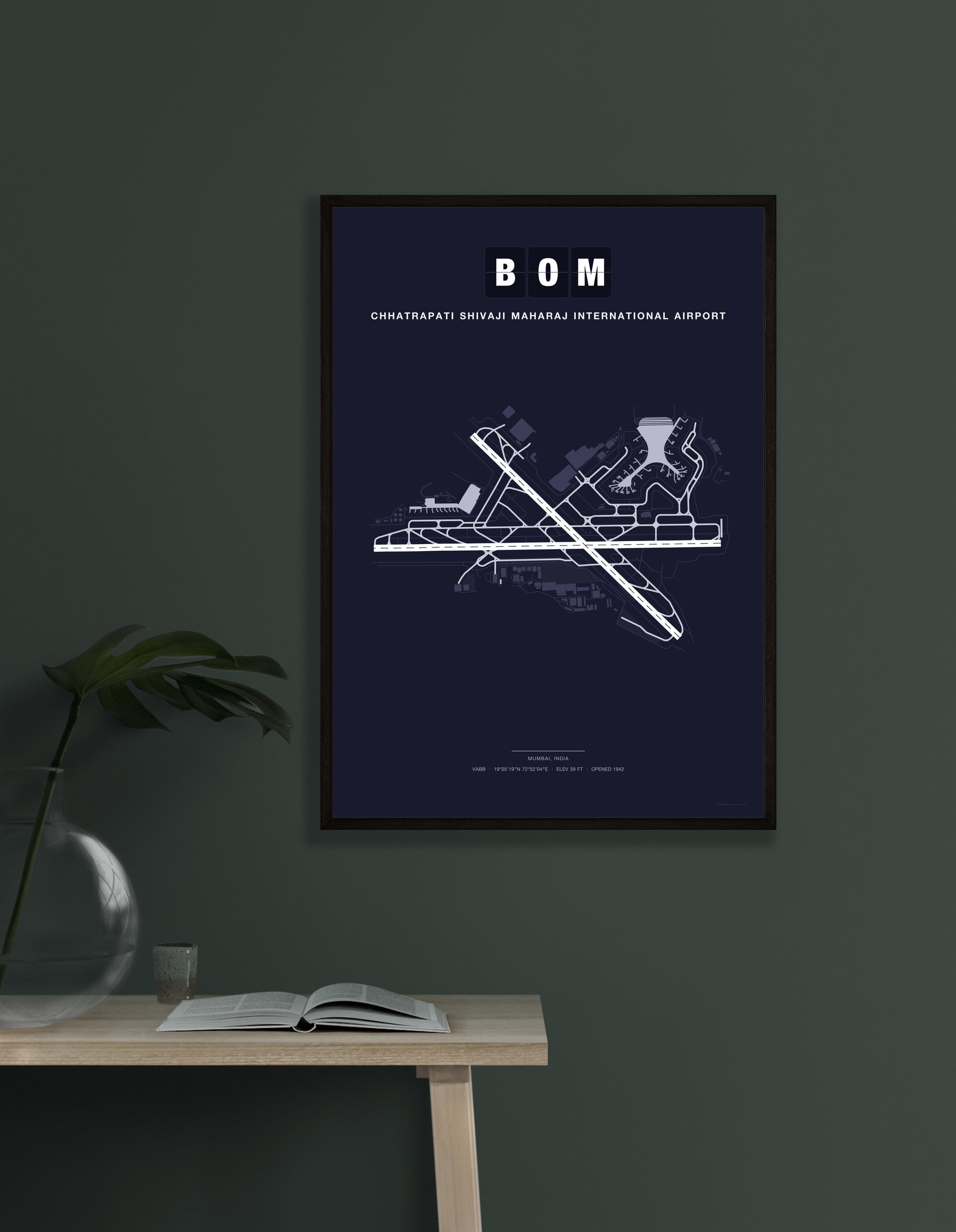 BOM Chhatrapati Shivaji Maharaj International Airport map - Dark style