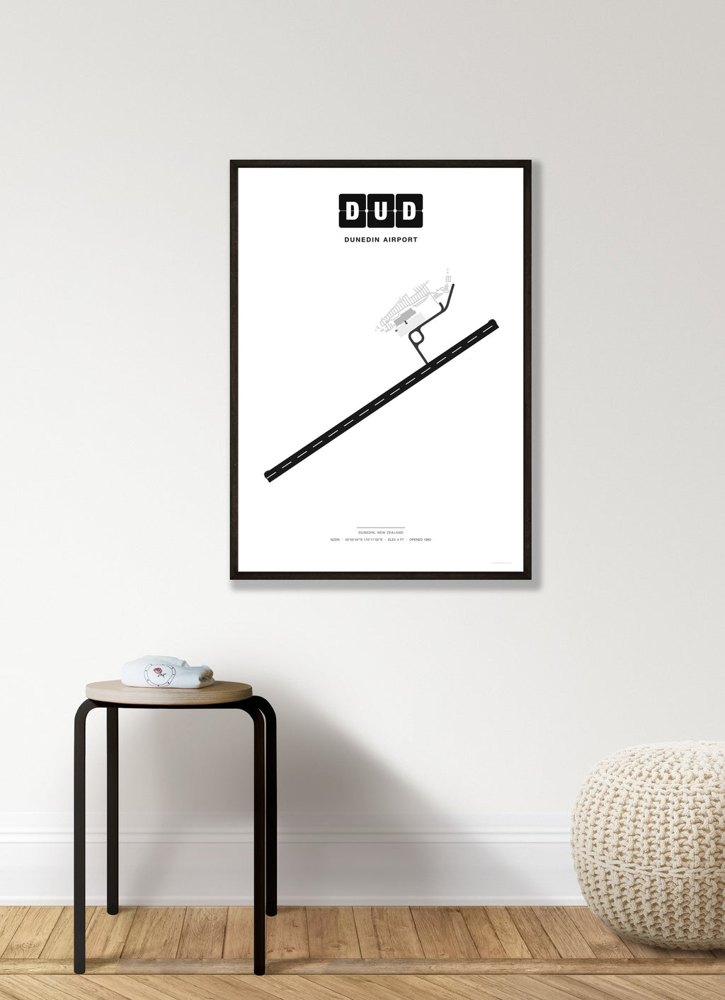 DUD Dunedin Airport map - Classic style