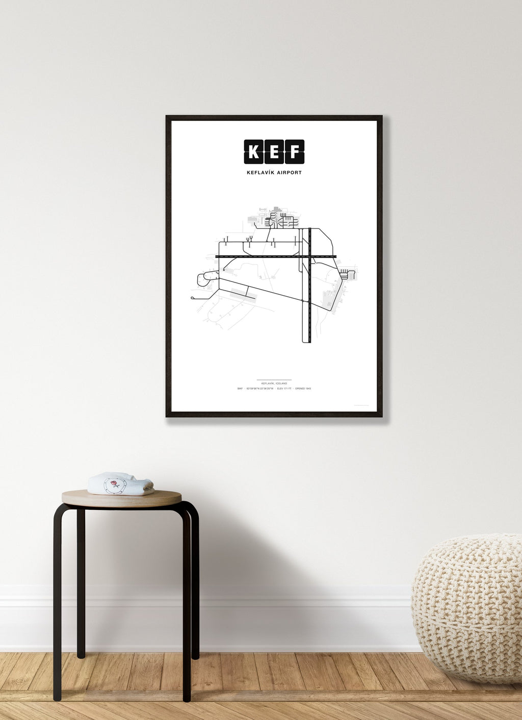 KEF Keflavík Airport map - Classic style