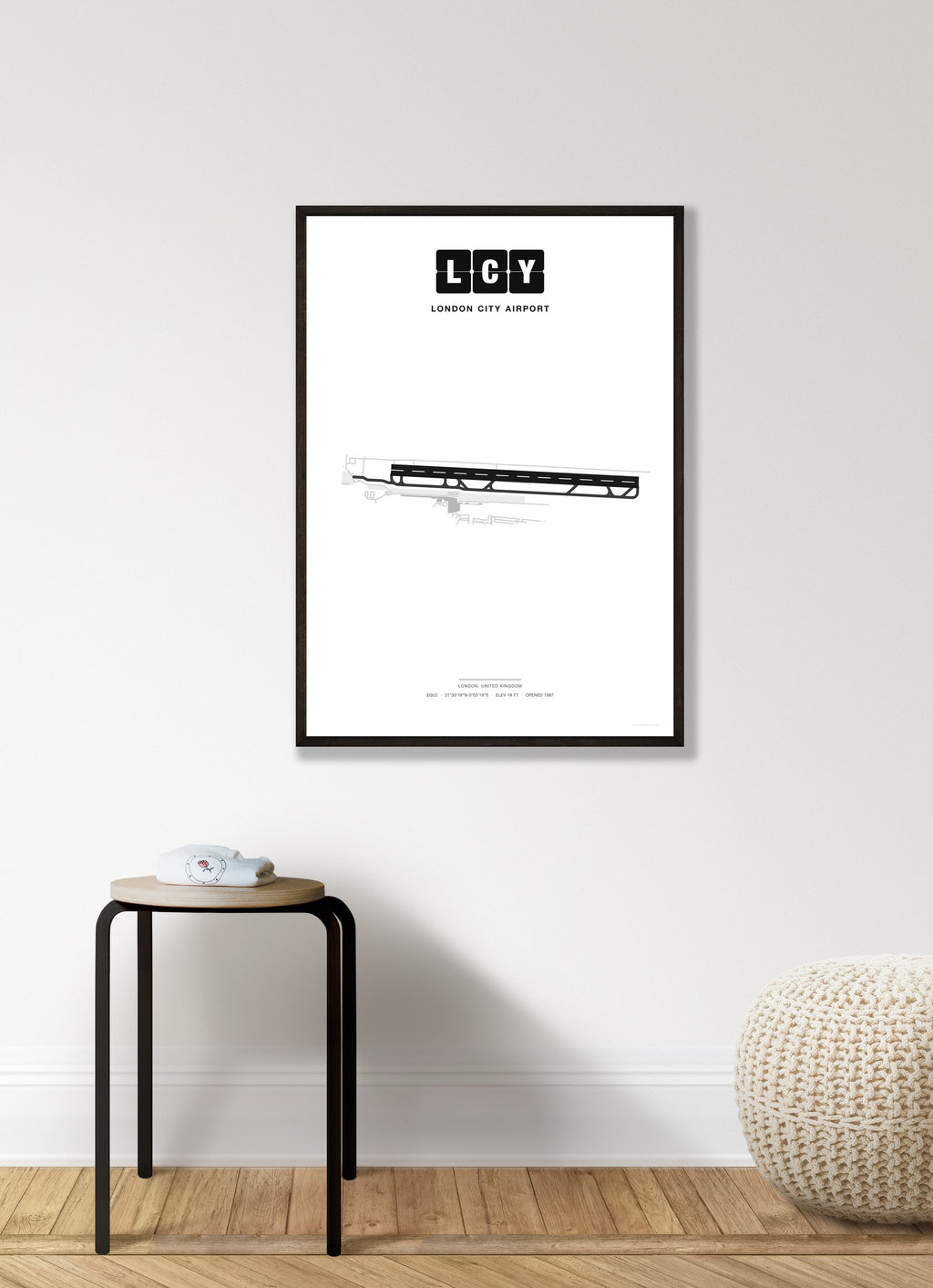 LCY London City Airport map - Classic style