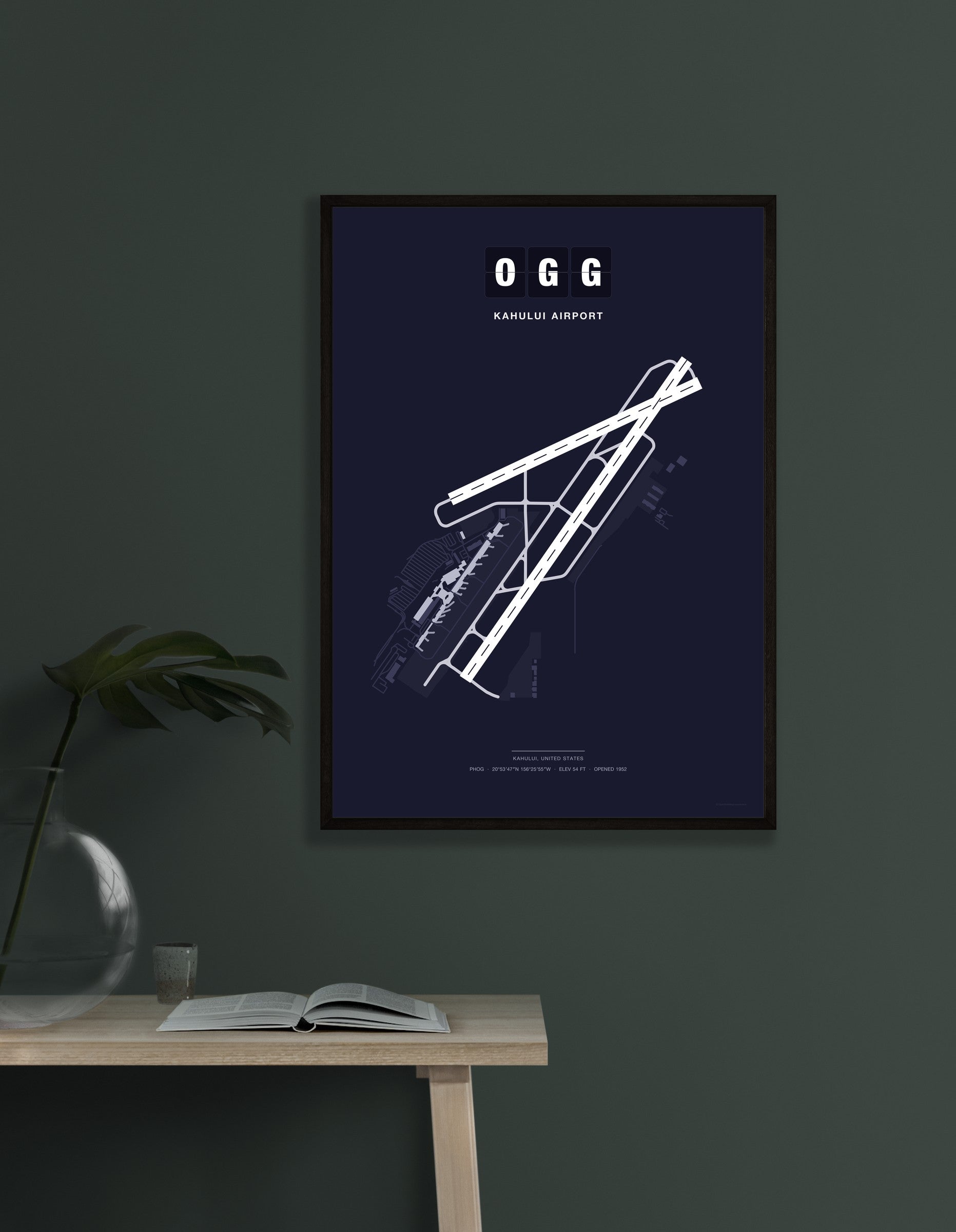 OGG Kahului Airport map - Dark style
