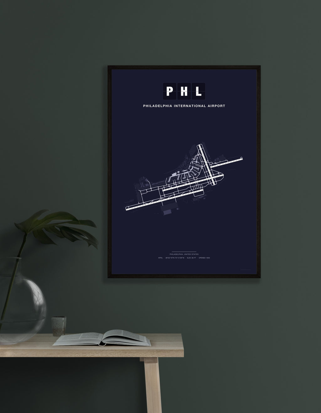 PHL Philadelphia International Airport map - Dark style