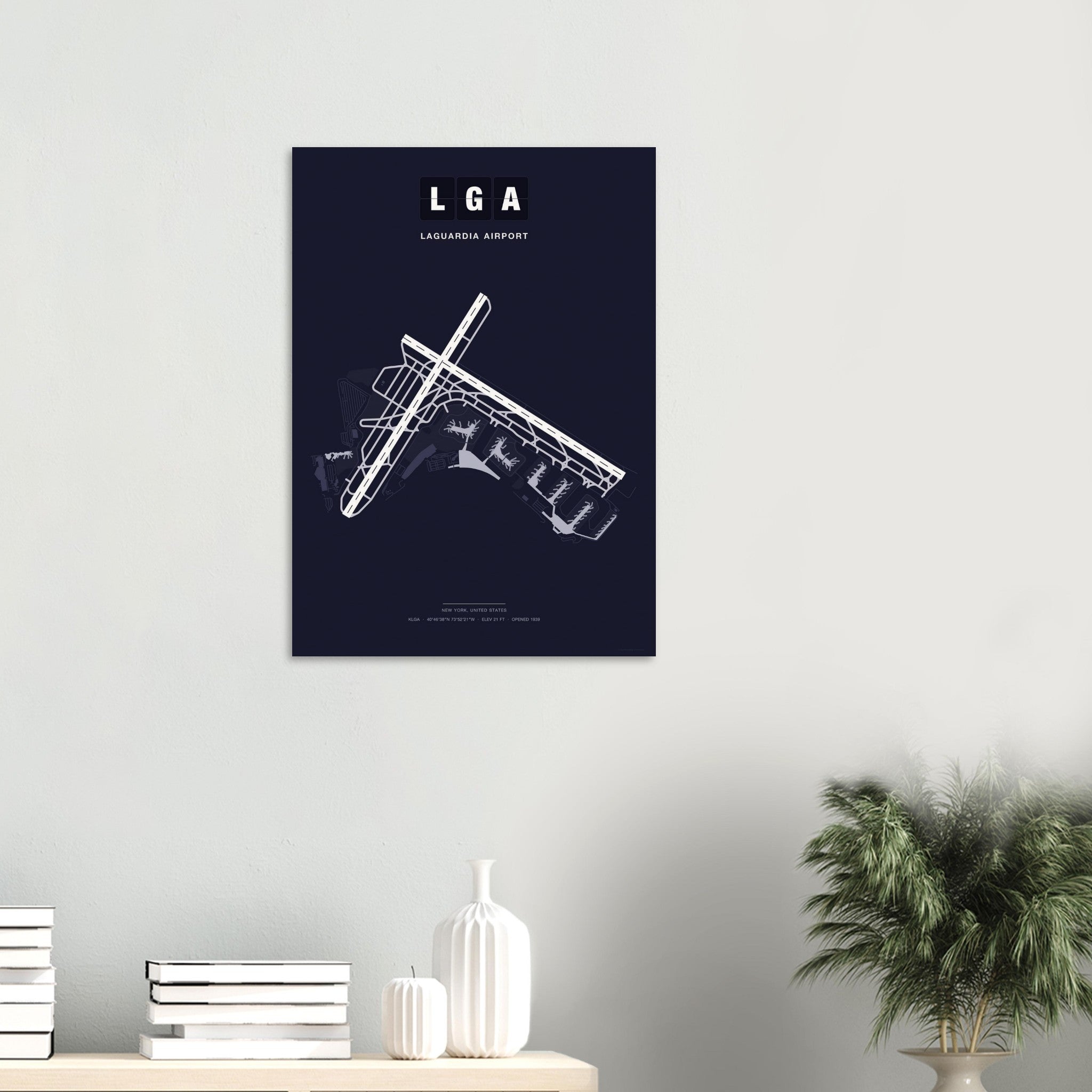LGA LaGuardia Airport Map Poster - Dark