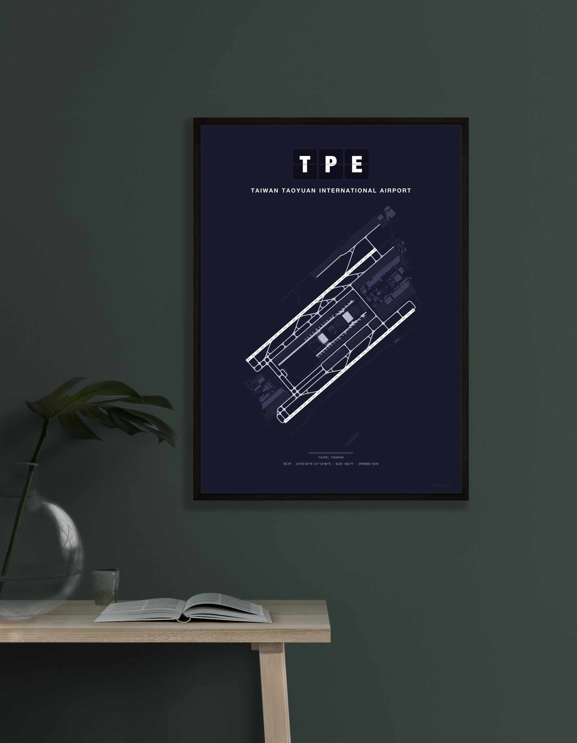TPE Taiwan Taoyuan International Airport map - Dark style
