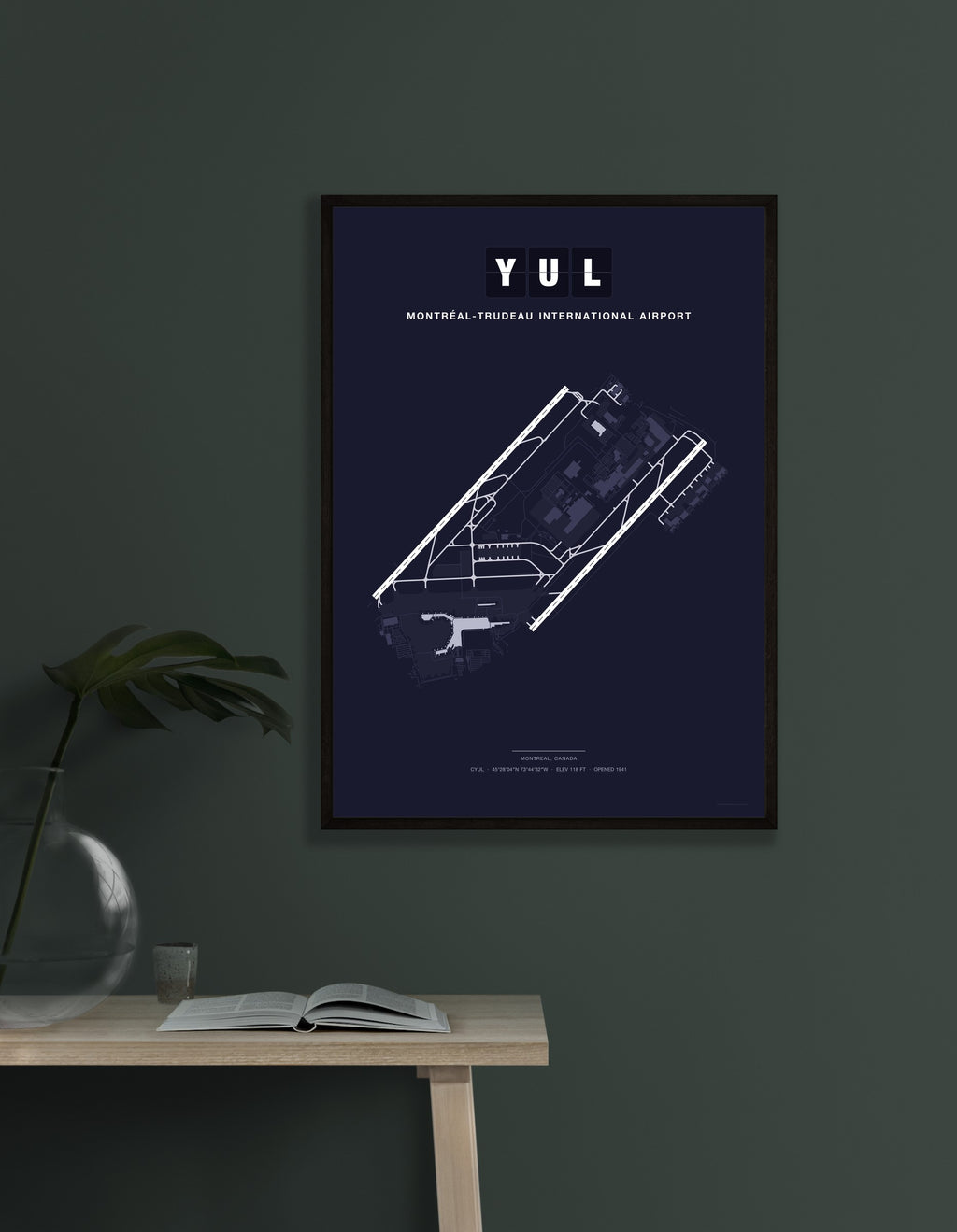 YUL Montréal-Trudeau International Airport map - Dark style