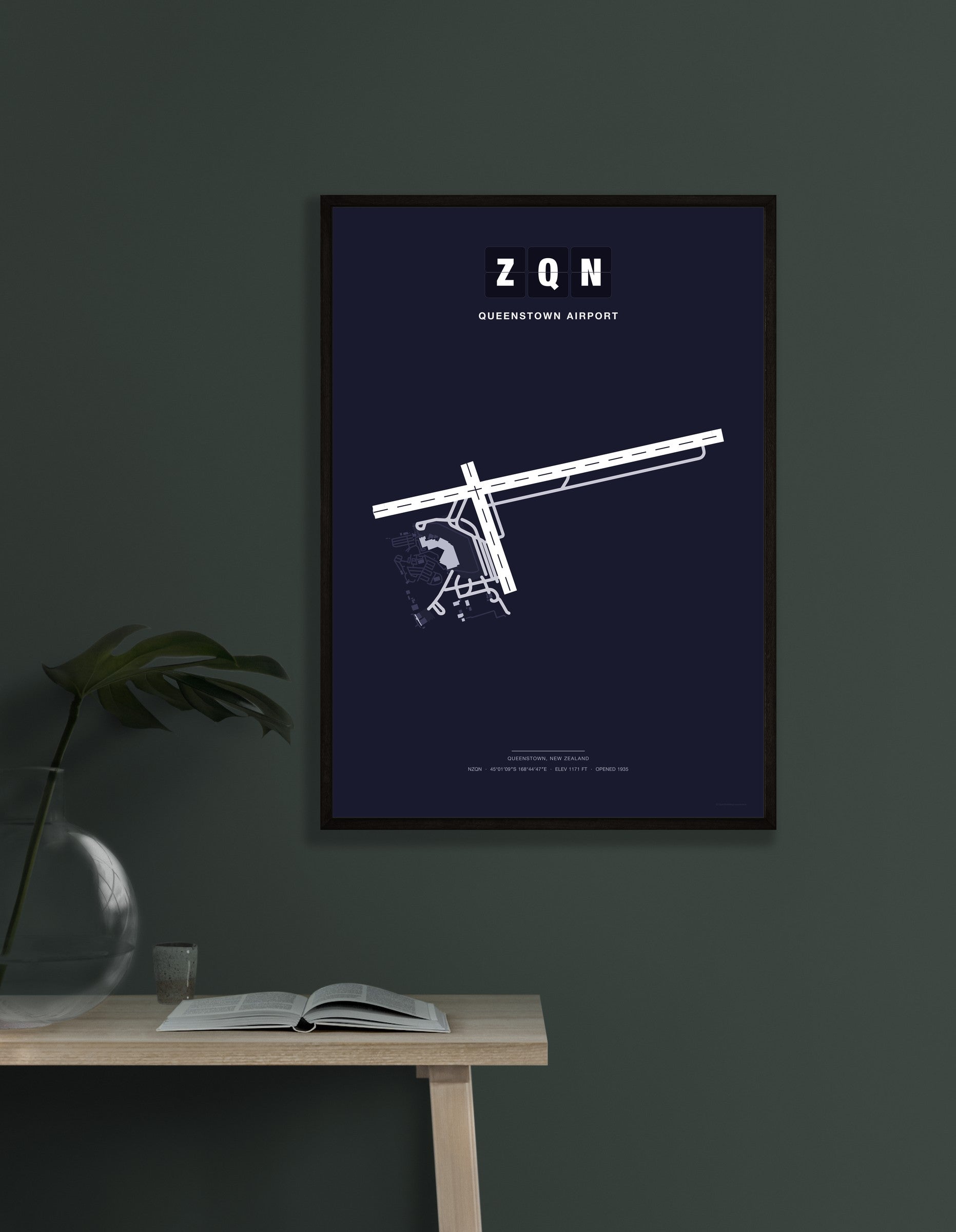 ZQN Queenstown Airport map - Dark style